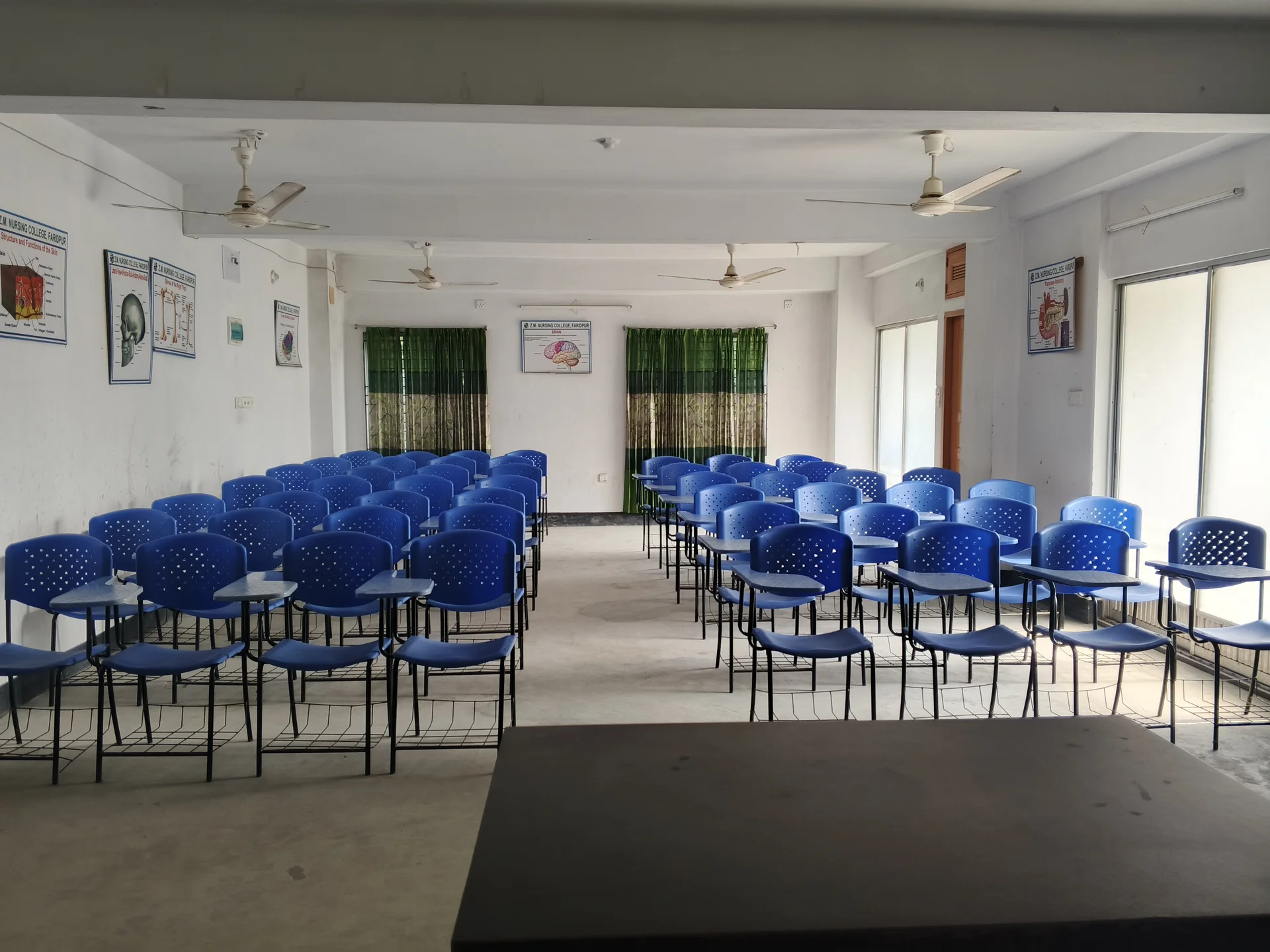 Academic Classroom (Room 501)