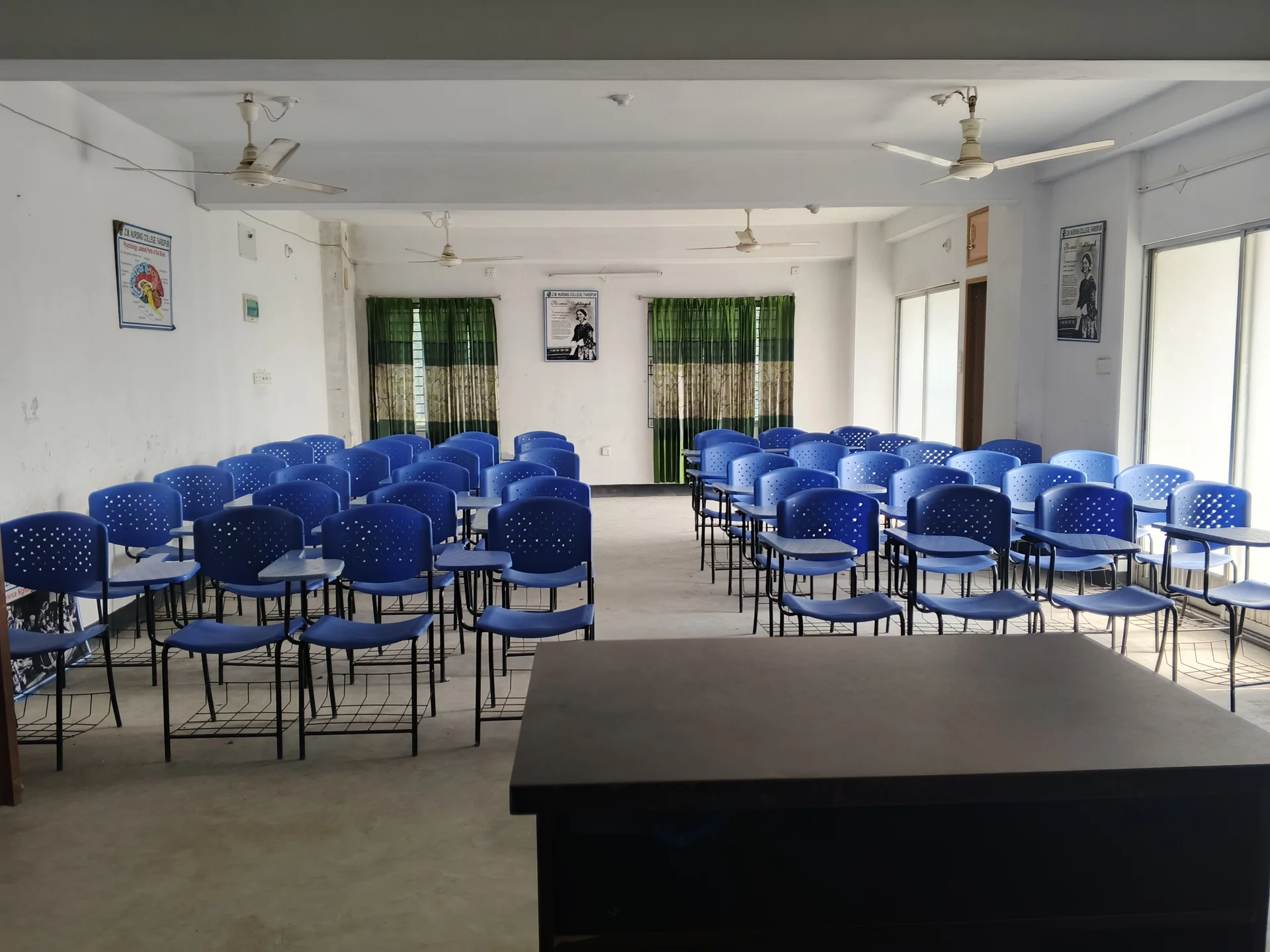 Academic Classroom (Room 601)