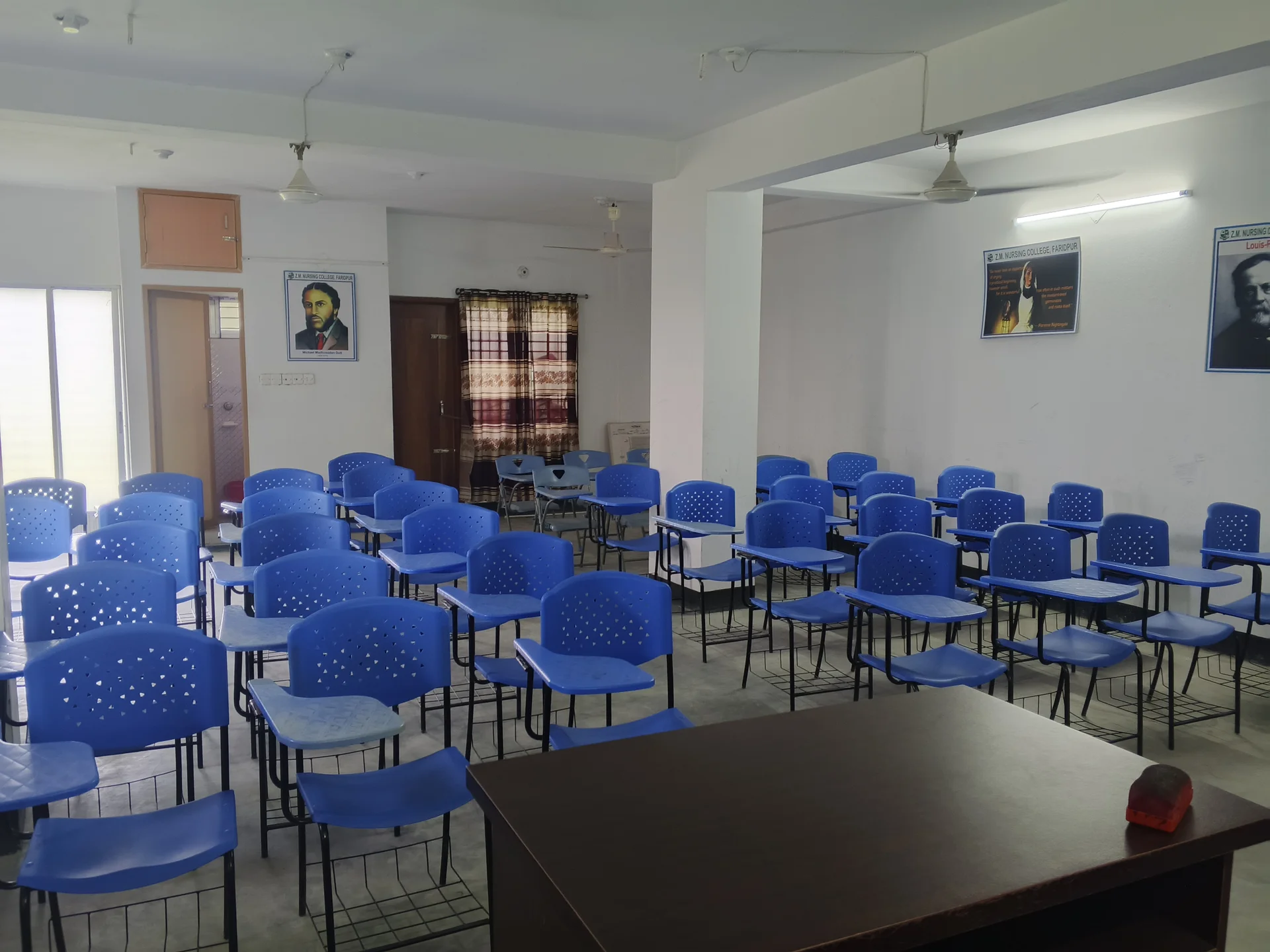 Academic Classroom (Room 602)